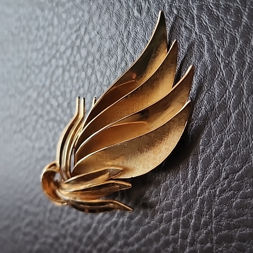 Vtg Brooch